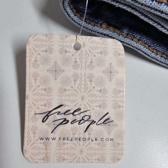 Free People High-Waisted Light Wash Ankle Skinny Jeans Cut off Women's Size 31 - Picture 7 of 16